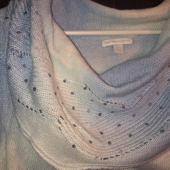 Sweater - Picture 2 of 2